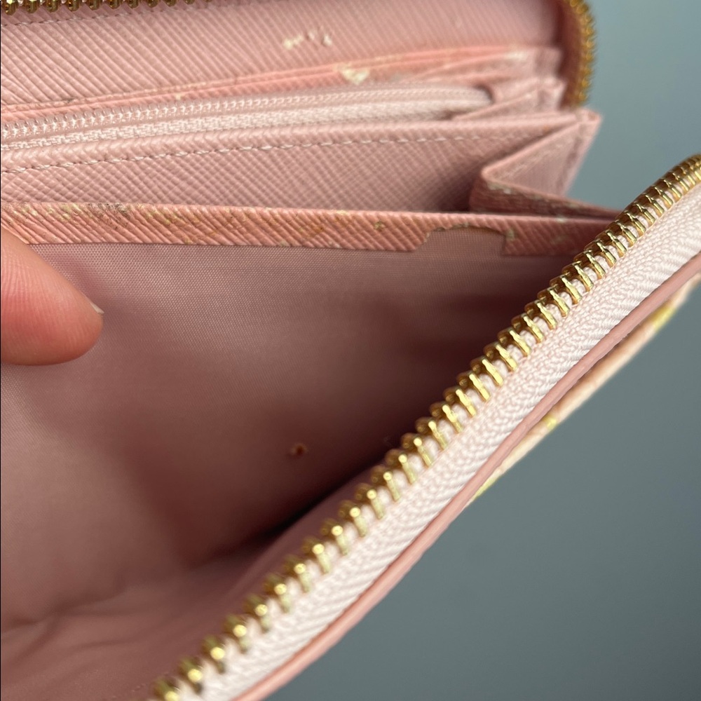 Coach Pink and Gold Heart Pattern Wallet - Picture 9 of 12